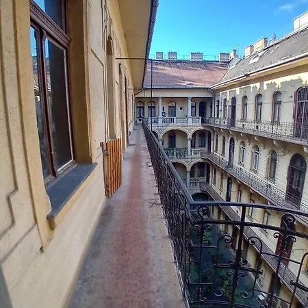 Octopus Apartament *