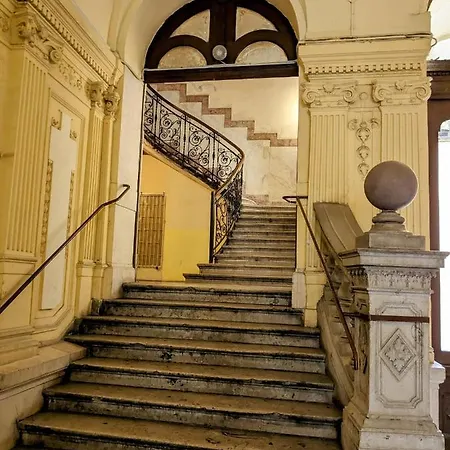 Octopus Apartment Budapest
